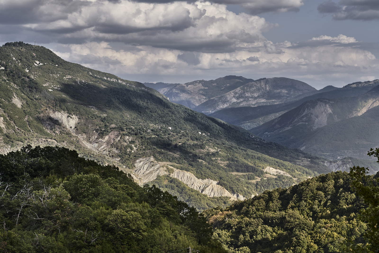 Roadtrip Albanien with Mercedes W123 300 TD