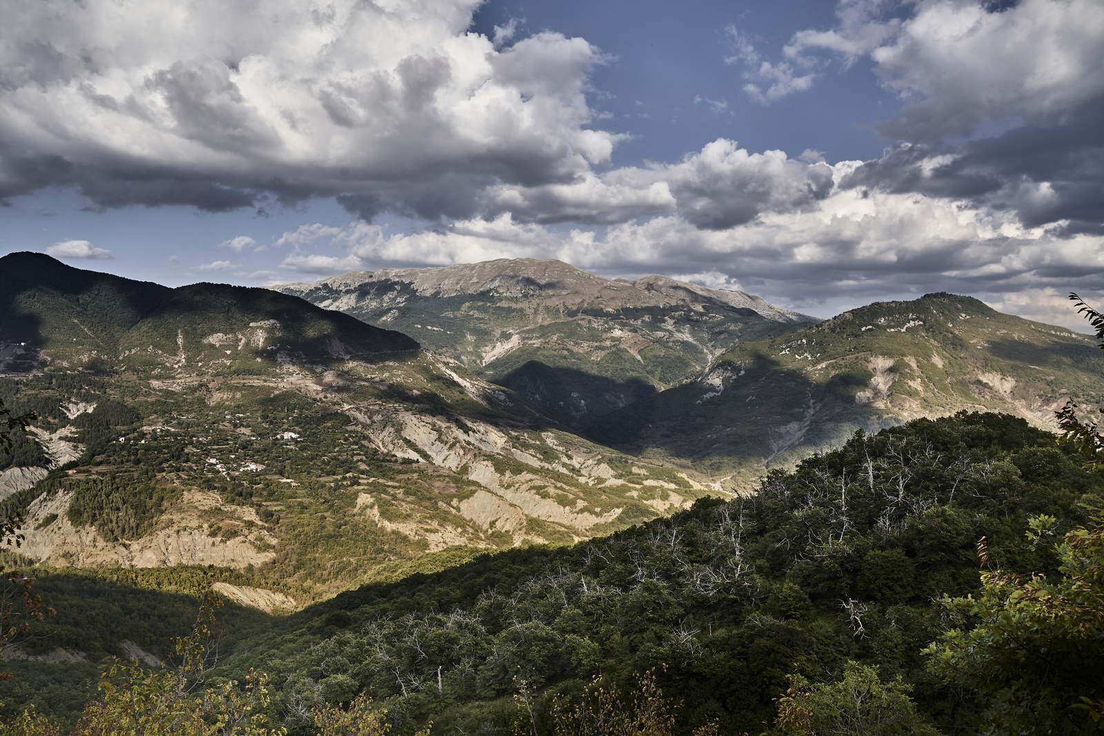 Roadtrip Albanien with Mercedes W123 300 TD