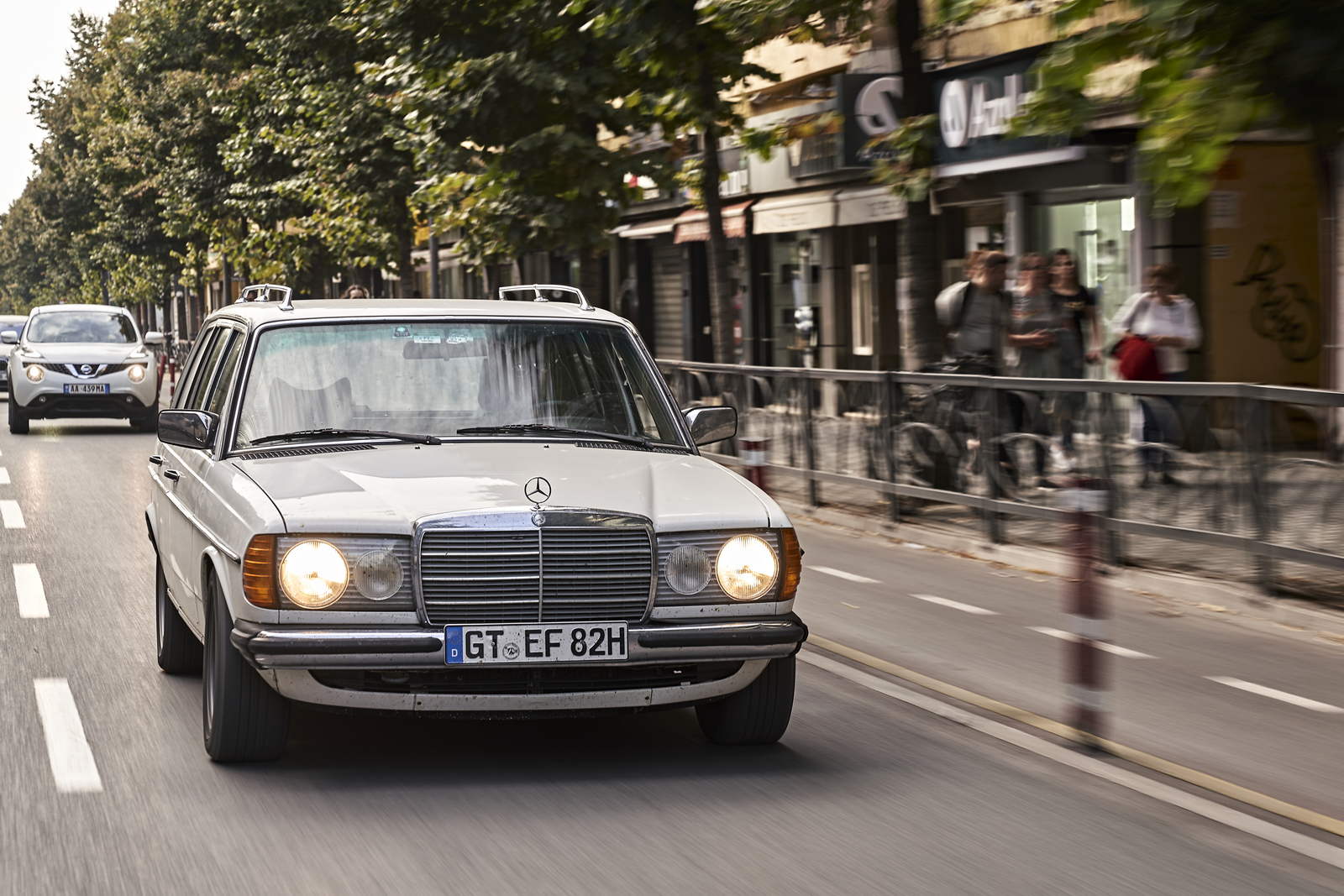 Roadtrip Albanien with Mercedes W123 300 TD