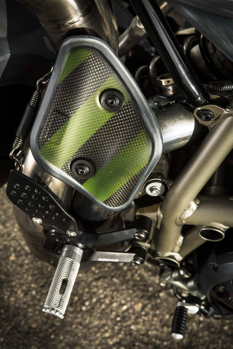 Ducati Stelth Fighter 014