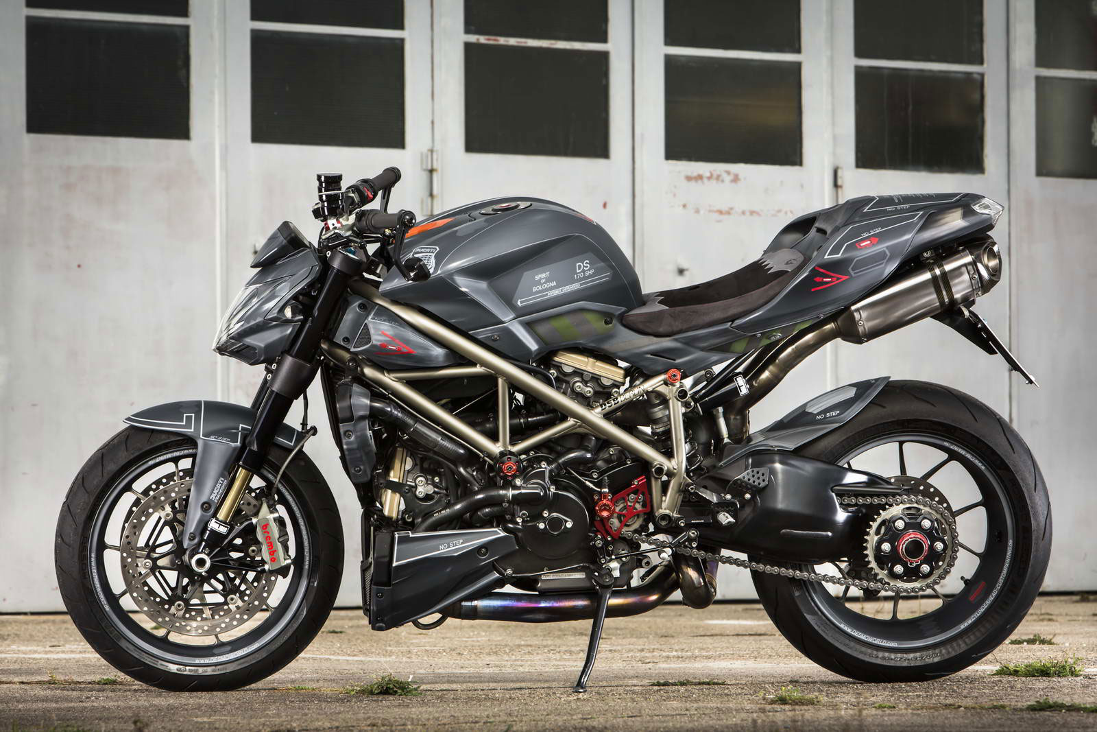 Ducati Stelth Fighter 045