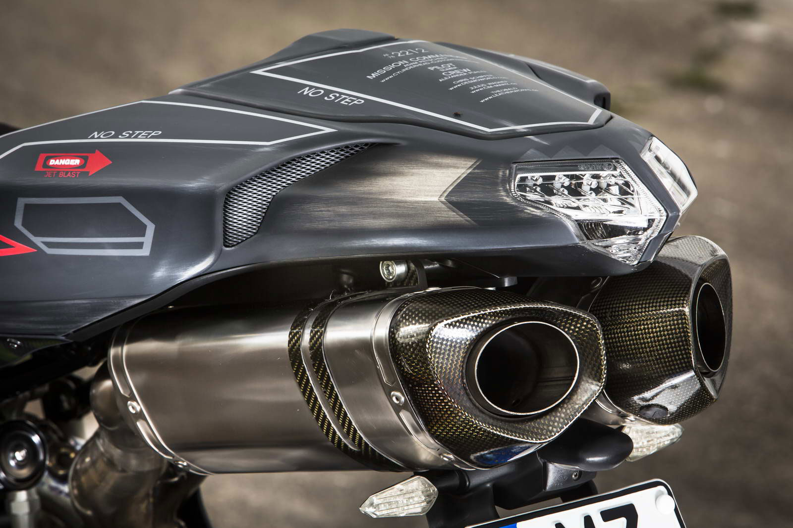 Ducati Stelth Fighter 048