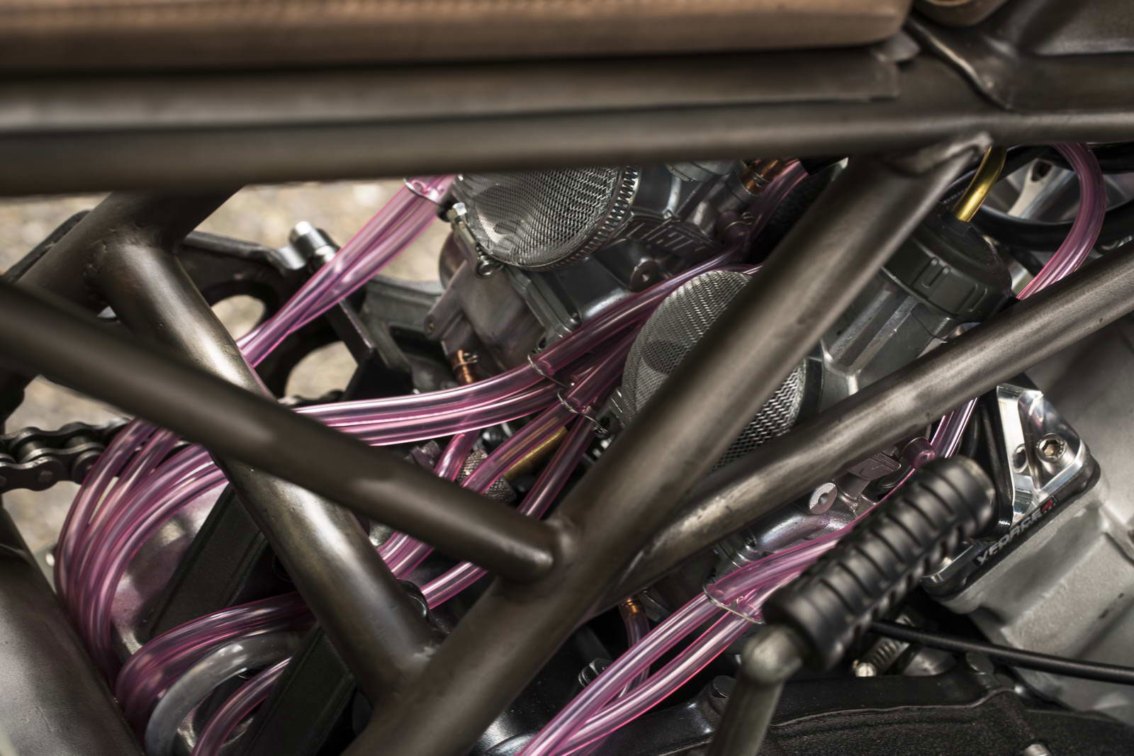 Moto Essence RD 350 007