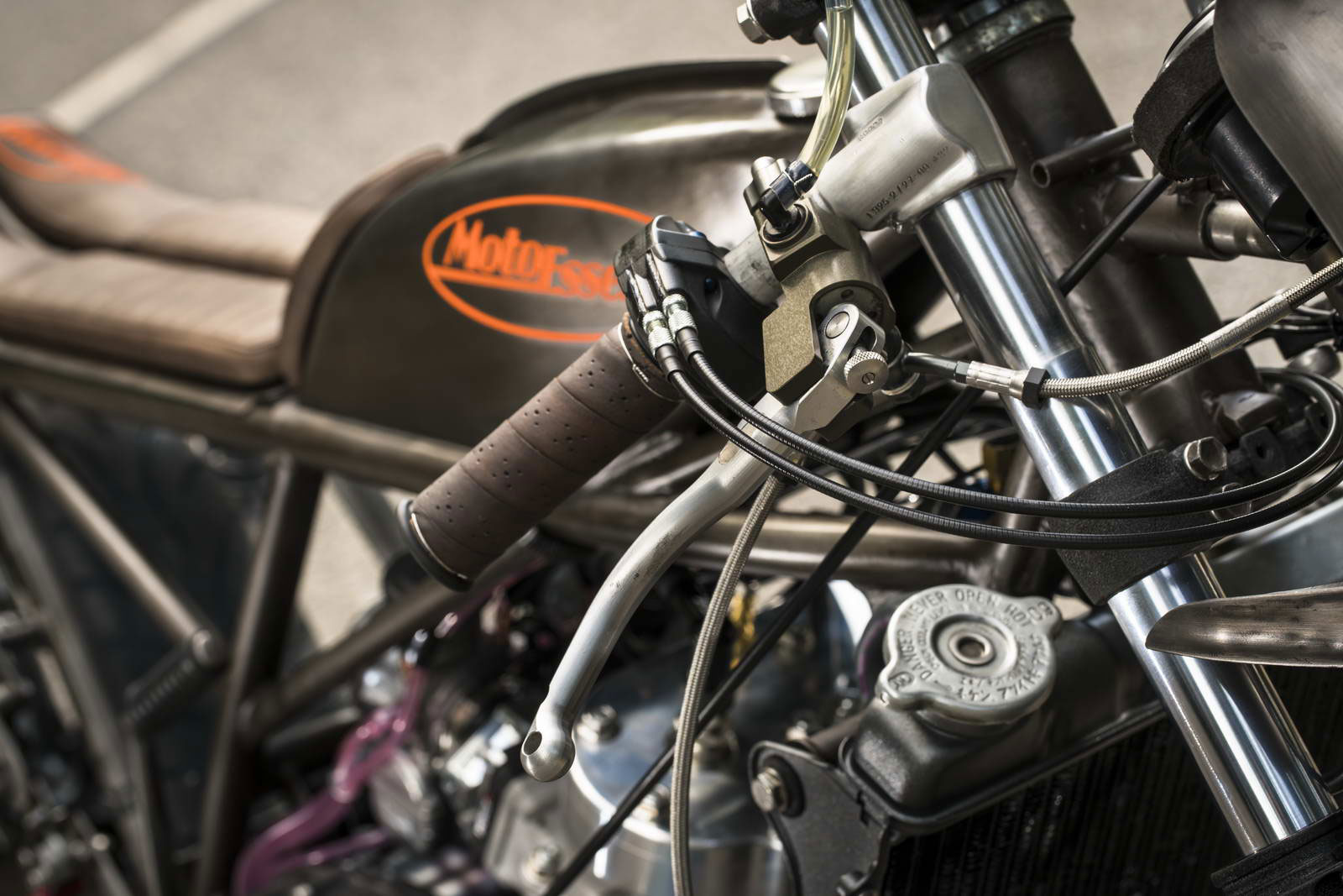 Moto Essence RD 350 019