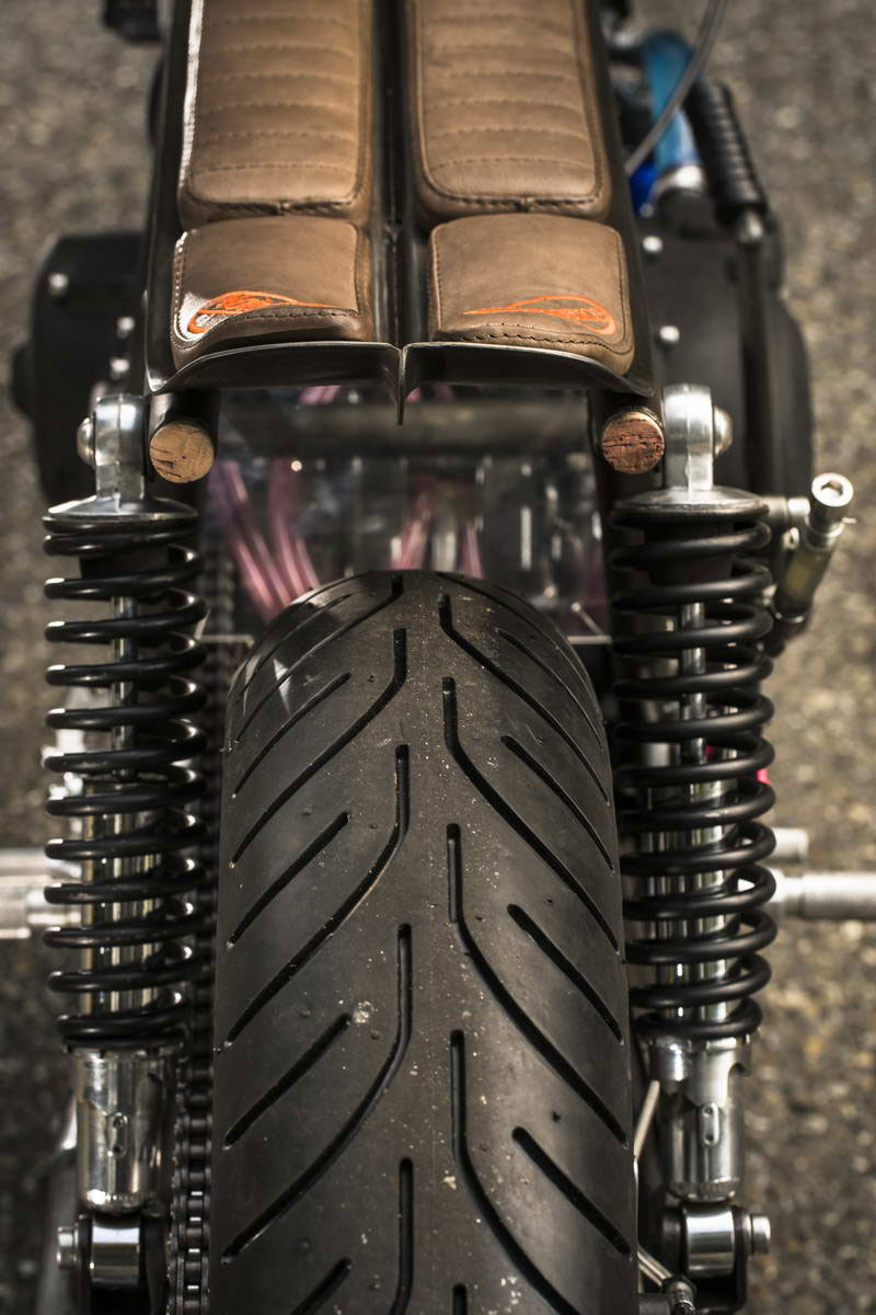 Moto Essence RD 350 035