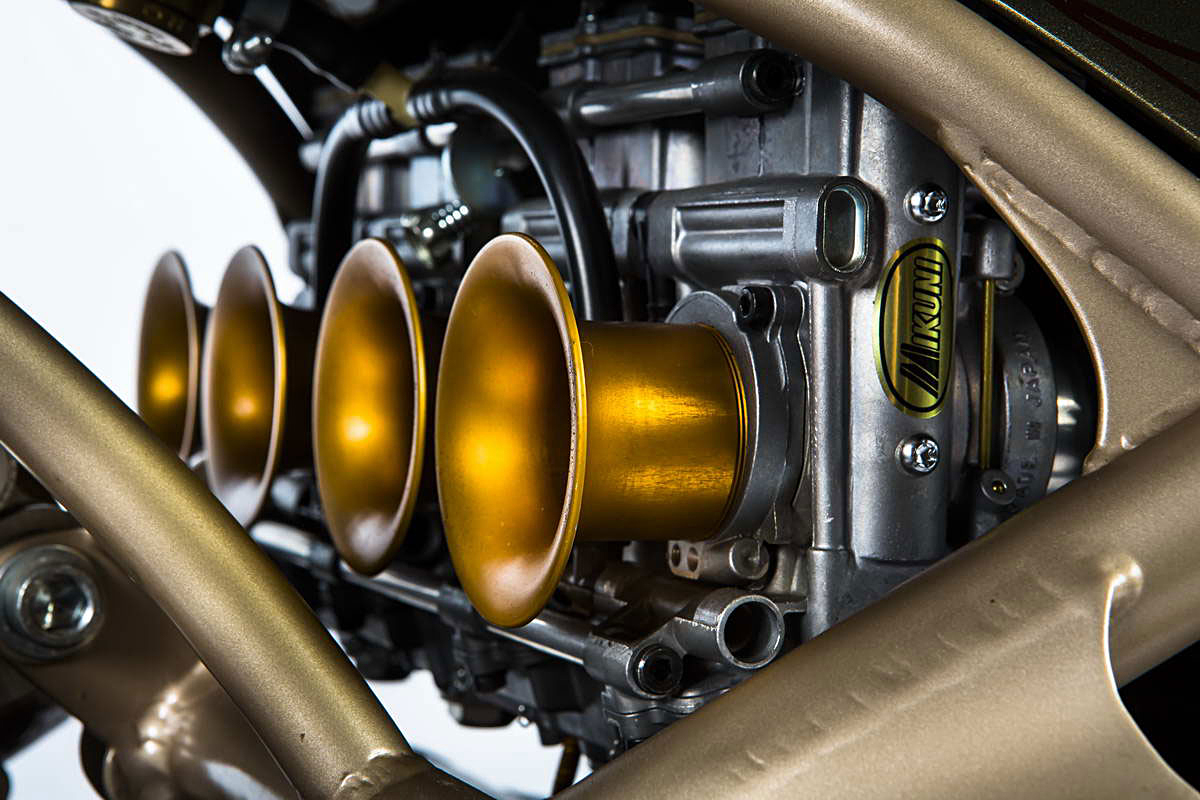 Custom Wolf Martin 007